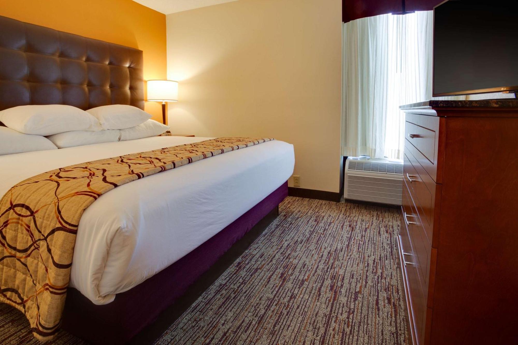 Drury Inn & Suites Terre Haute Εξωτερικό φωτογραφία