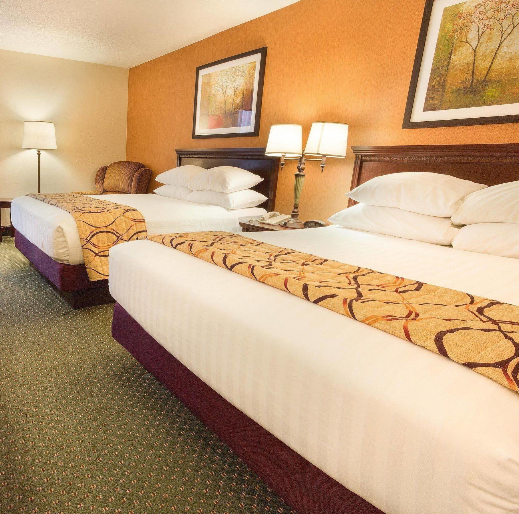 Drury Inn & Suites Terre Haute Εξωτερικό φωτογραφία