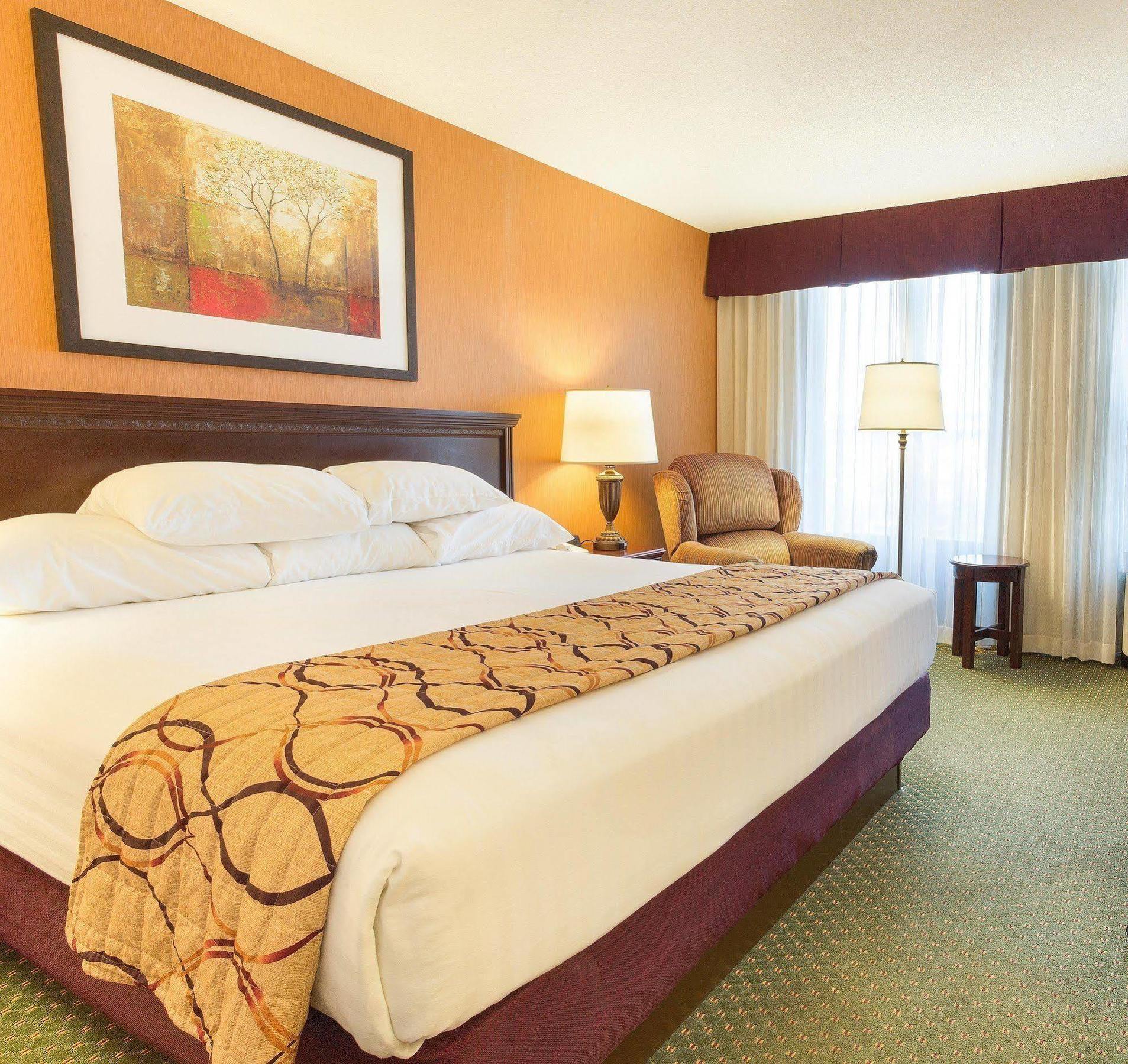 Drury Inn & Suites Terre Haute Εξωτερικό φωτογραφία